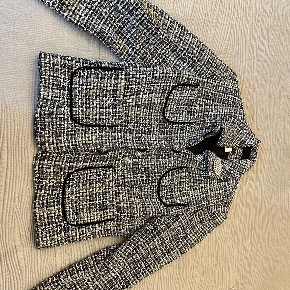 Lea Rome Blazer - Picture 2 of 2